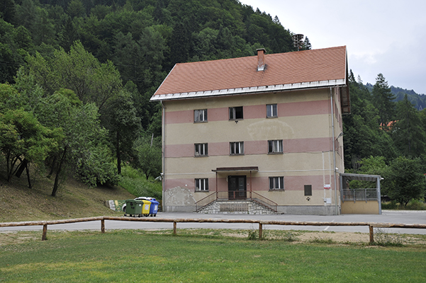 Zaprte knjižnice